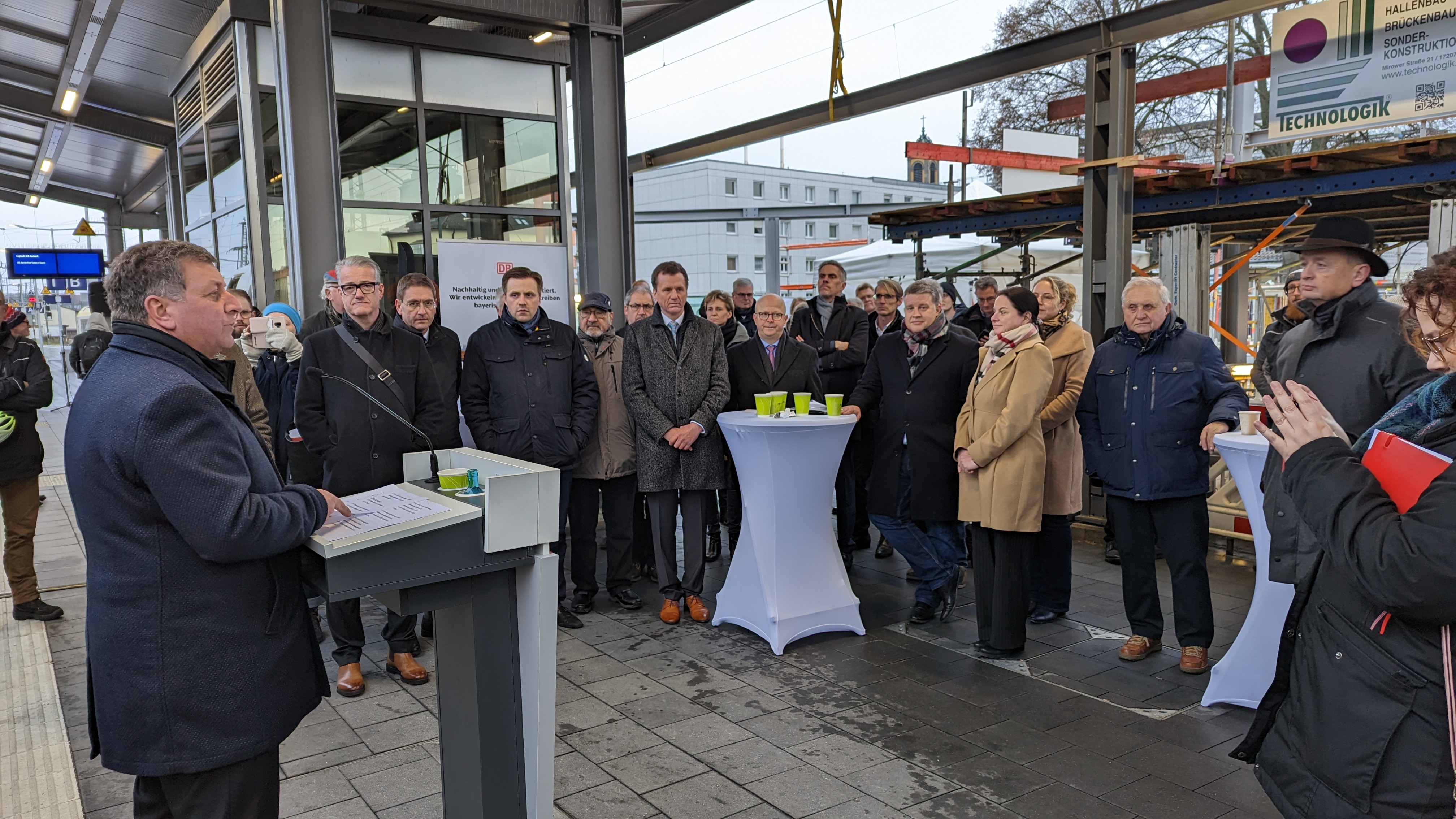 13.20.2022 - Einweihung Bahnhof Ansbach - 5. Dezember 2022 - Frank Stöckert - Abgeordnetenbüro Andreas Schalk